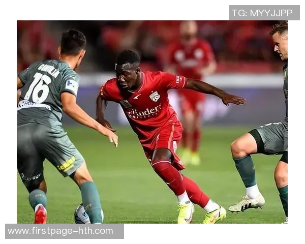 中央海队迎战悉尼FC展现澳超精彩对决与激情碰撞 中央海队迎战悉尼FC展现澳超精彩对决与激情碰撞