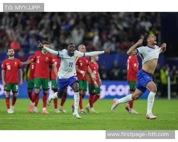 冰岛队在9月3号的比赛中展现实力对抗强敌的精彩瞬间