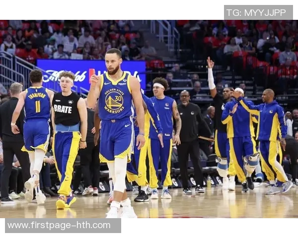 勇士与开拓者激战5月10日争夺季后赛席位的关键对决 勇士与开拓者激战5月10日争夺季后赛席位的关键对决