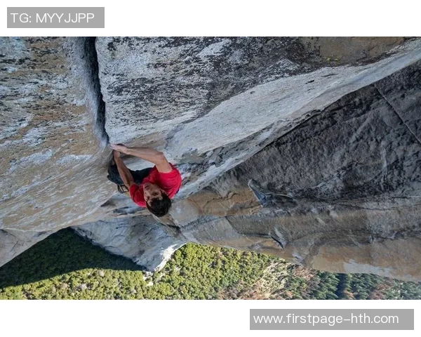 北京极限运动队在攀岩联赛中的力量展现与技术分析
